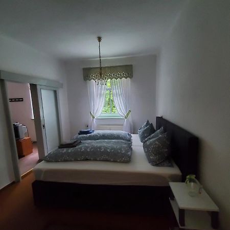 Ferienwohnung Am Rosengarten 로바우 외부 사진