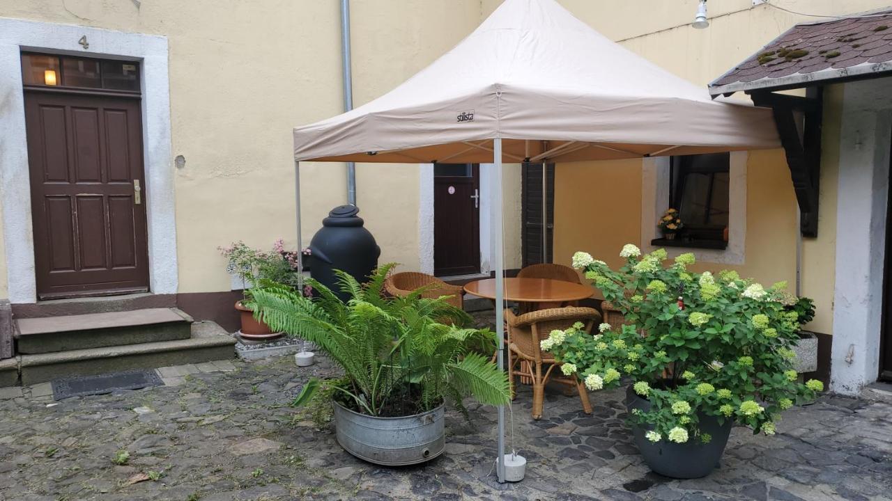 Ferienwohnung Am Rosengarten 로바우 외부 사진
